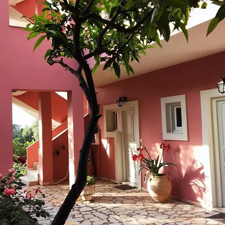 Apartment Bambas Astrakeri