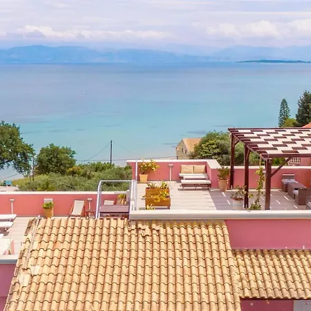 Bambas Apartament Astrakeri