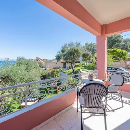Bambas Apartmán Astrakeri