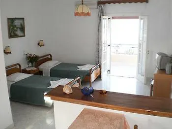 Bambas Apartment Astrakeri